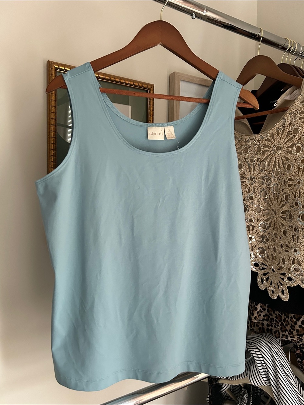 Chico's size 3 fits XL Sky Blue Scoop Neck nylon spandex Tank
